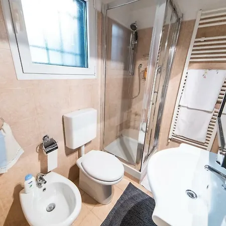 Anais' Loft- Osp. Sant'orsola-fiera Apartment *
